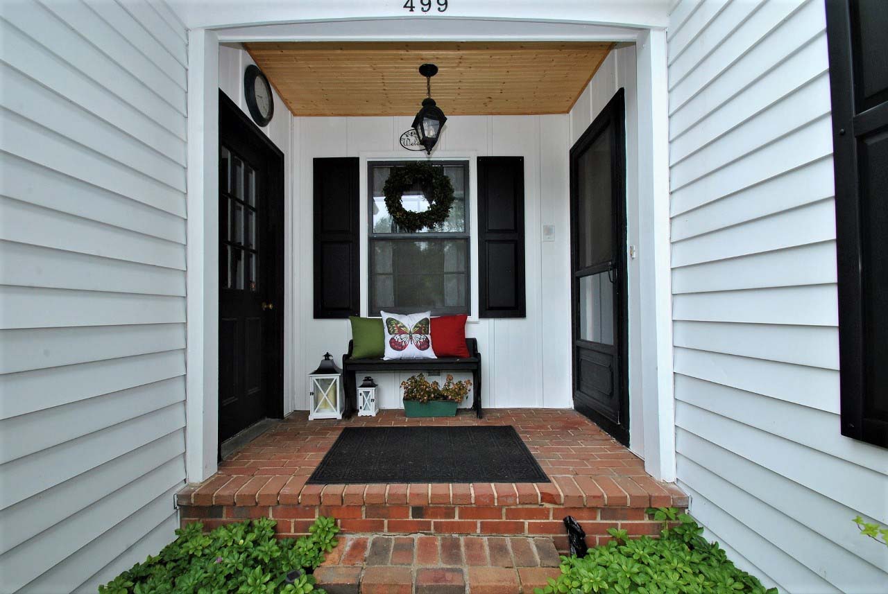 10 PORCH JS English Company